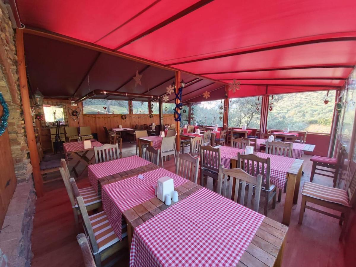 Sirince Klaseas Hotel&Restaurant Селчук Екстериор снимка