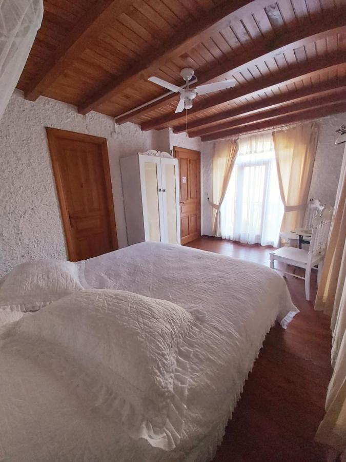 Sirince Klaseas Hotel&Restaurant Селчук Екстериор снимка